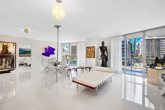 1 of 30 - 475 Brickell Ave 712-714, Miami, FL