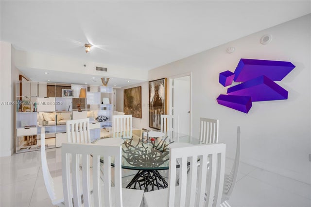 3 of 30 - 475 Brickell Ave 712-714, Miami, FL
