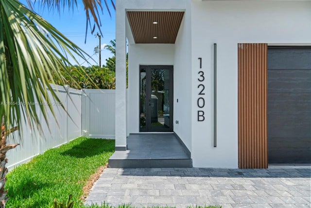 3 of 29 - 1320 Ne 16th Ave B, Fort Lauderdale, FL