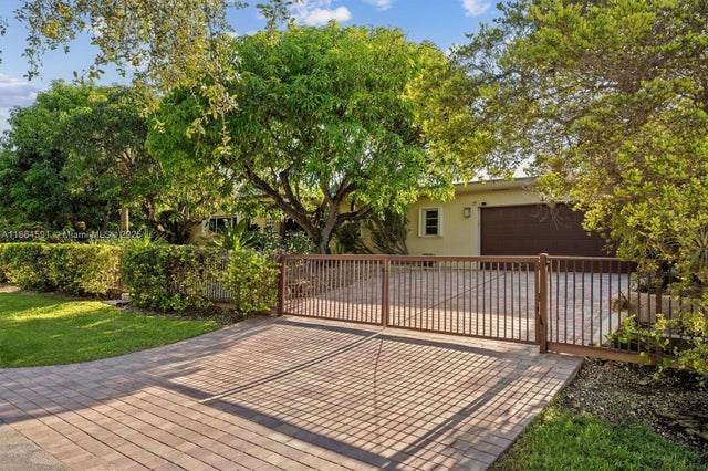 3 of 76 - 17625 Sw 91st Ave., Palmetto Bay, FL