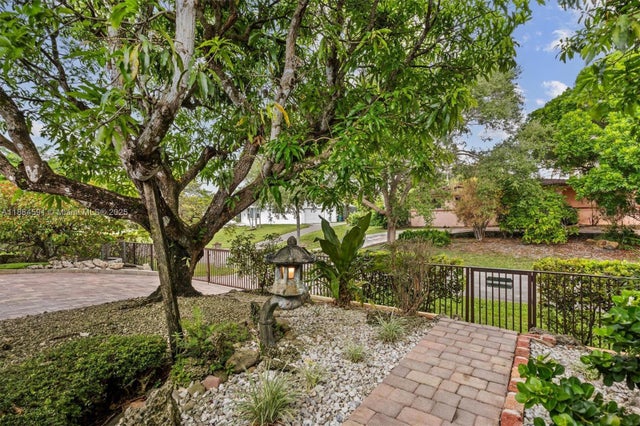 4 of 76 - 17625 Sw 91st Ave., Palmetto Bay, FL