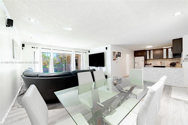 5 of 14 - 402 St Andrews Rd 55, Hollywood, FL