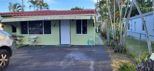 1440 Ne 183rd St, North Miami Beach