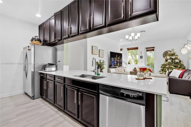 5 of 43 - 14749 Sw 9th St 3110, Pembroke Pines, FL