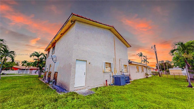 3 of 75 - 2420 Nw 132nd St, Miami, FL