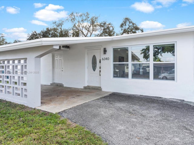 4 of 31 - 6340 Coolidge St, Hollywood, FL