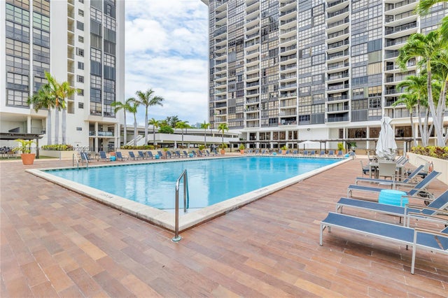 5 of 48 - 1901 Brickell Ave B1912, Miami, FL