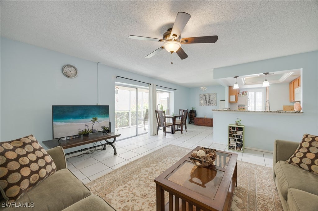 1400 Pompei Ln 43, NAPLES