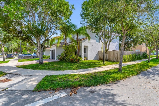 3 of 52 - 1635 Se 20th Ter, Homestead, FL