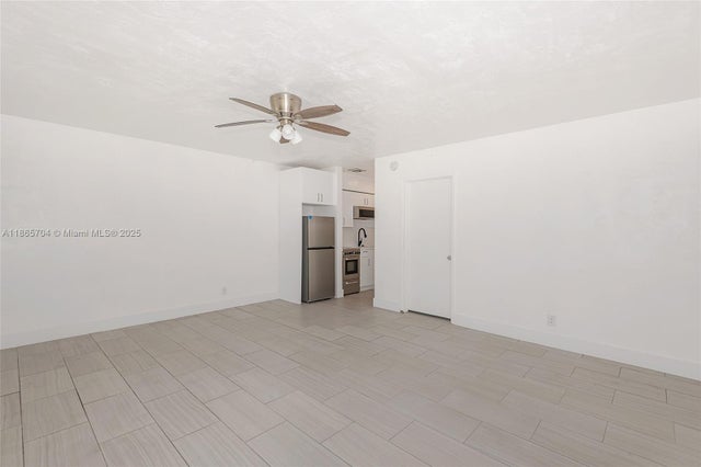 3 of 23 - 2901 Polk St 10, Hollywood, FL