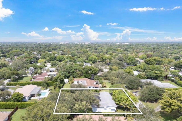 5 of 8 - 7320 Sw 131st St, Pinecrest, FL