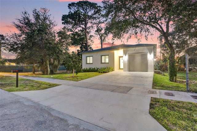 3 of 35 - 871 Nw 27th Ter, Fort Lauderdale, FL