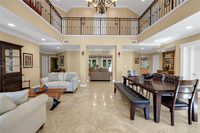 3 of 30 - 6792 Sw 69th Ave, Miami, FL