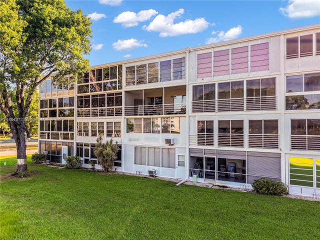 4 of 26 - 1032 Ellesmere B 1032, Deerfield Beach, FL