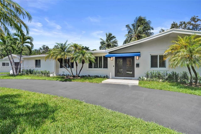 2 of 39 - 7945 Sw 99th St, Miami, FL