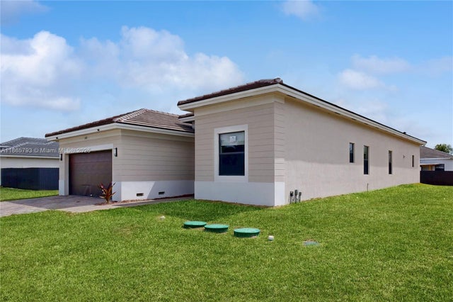 2 of 37 - 31171 Sw 193rd Ave, Homestead, FL
