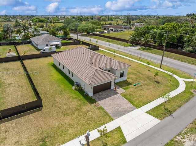 3 of 37 - 31171 Sw 193rd Ave, Homestead, FL