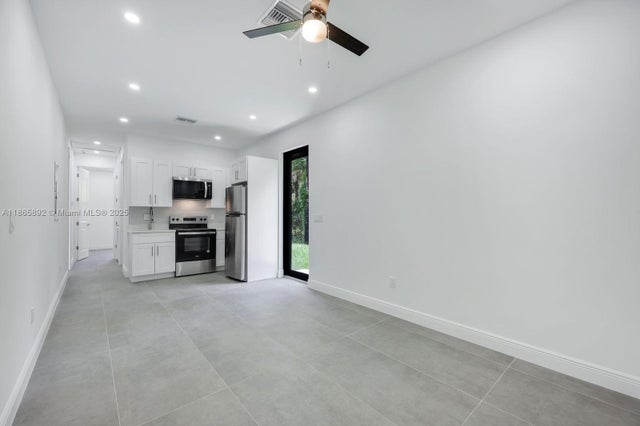 5 of 22 - 4393 Se 32nd Ave, Other, FL