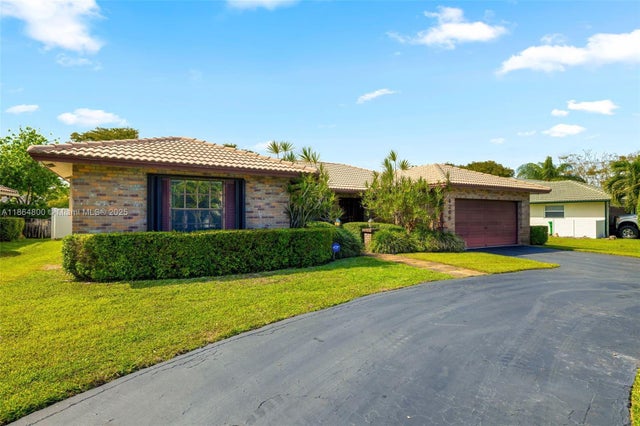 2 of 26 - 1266 Nw 111th Way, Coral Springs, FL