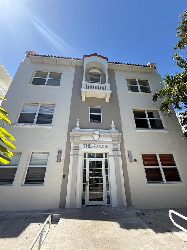 1 of 13 - 1542 Drexel Ave 301, Miami Beach, FL