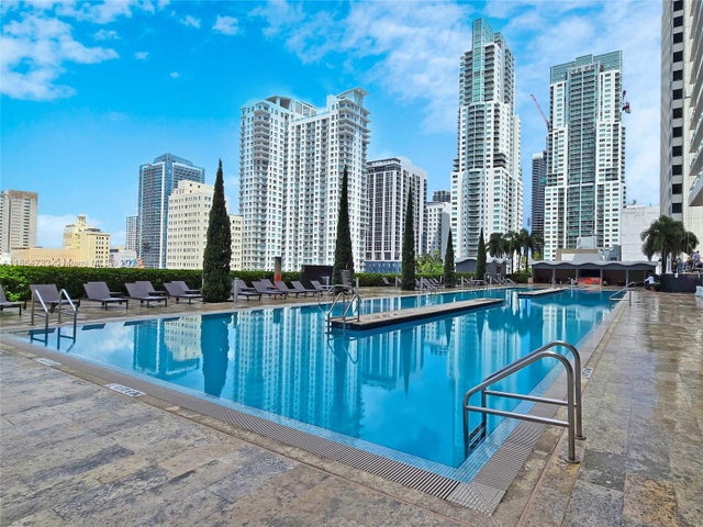 3 of 50 - 50 Biscayne Blvd 4008, Miami, FL