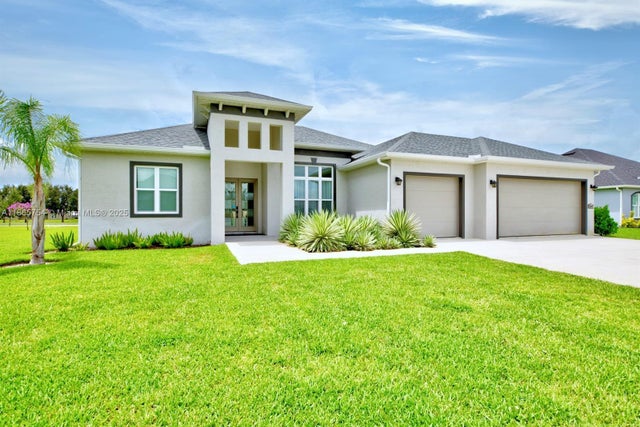 3 of 48 - 4962 Myrtle Beach Dr, Sebring, FL