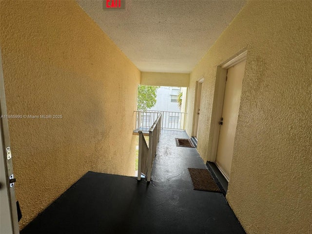 415 Executive Center Dr 203, West Palm Beach