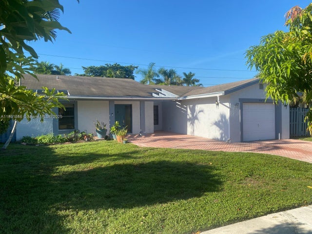 3 of 17 - 16872 Sw 5th Way, Weston, FL