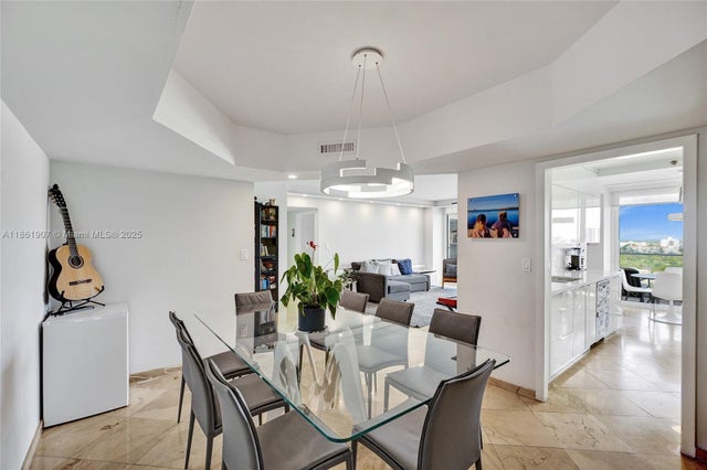 5 of 30 - 19707 Turnberry Way 17l, Aventura, FL