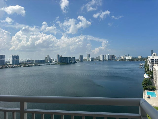 3 of 20 - 251 174th St 1619, Sunny Isles Beach, FL