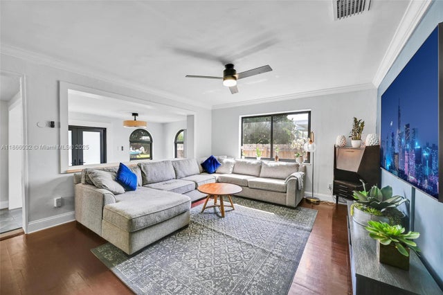 4 of 14 - 2630 Mckinley St, Hollywood, FL