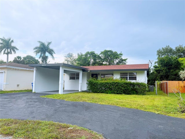 2 of 16 - 2879 Nw 10th Ct, Fort Lauderdale, FL