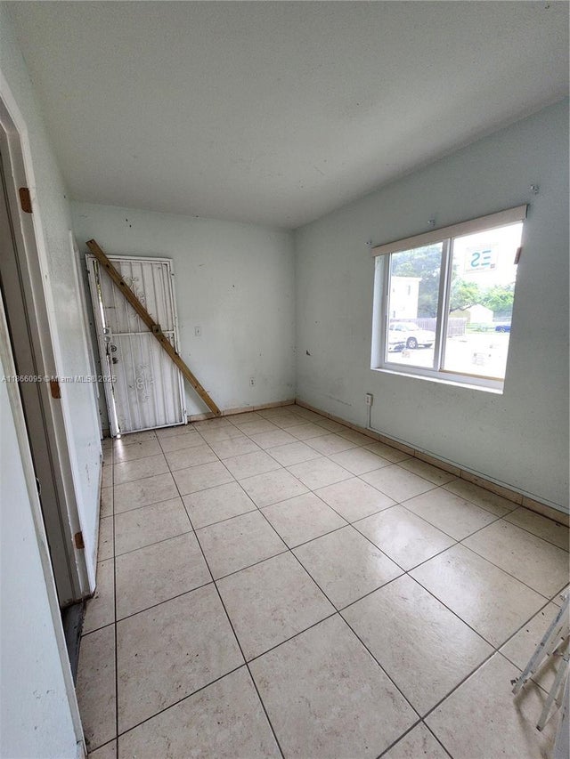 3 of 13 - 8454 Nw 4th Ave 8454, Miami, FL