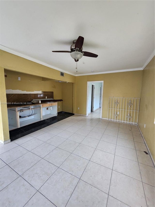 5 of 13 - 8454 Nw 4th Ave 8454, Miami, FL