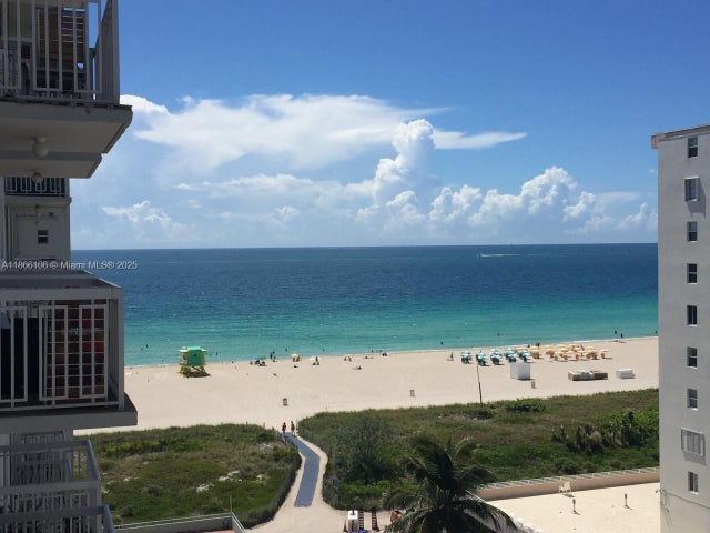1 of 13 - 401 Ocean Dr 909, Miami Beach, FL