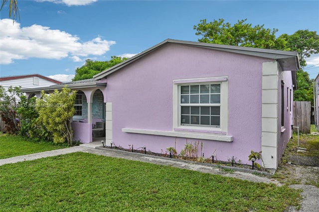 4 of 30 - 417 Nw 2nd St, Boynton Beach, FL