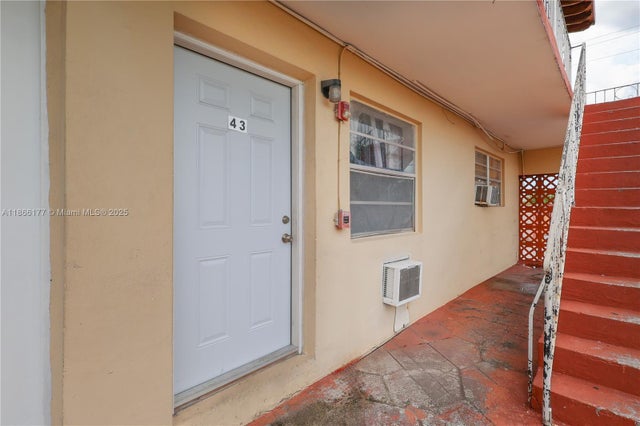 3 of 14 - 2651 Nw 13th St 43, Miami, FL