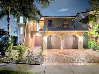 Photo of Listing #A11866243