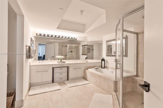 5 of 27 - 21205 Yacht Club Dr 3001, Aventura, FL