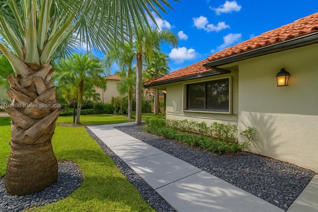 2 of 13 - 1077 Deerwood Ln, Weston, FL