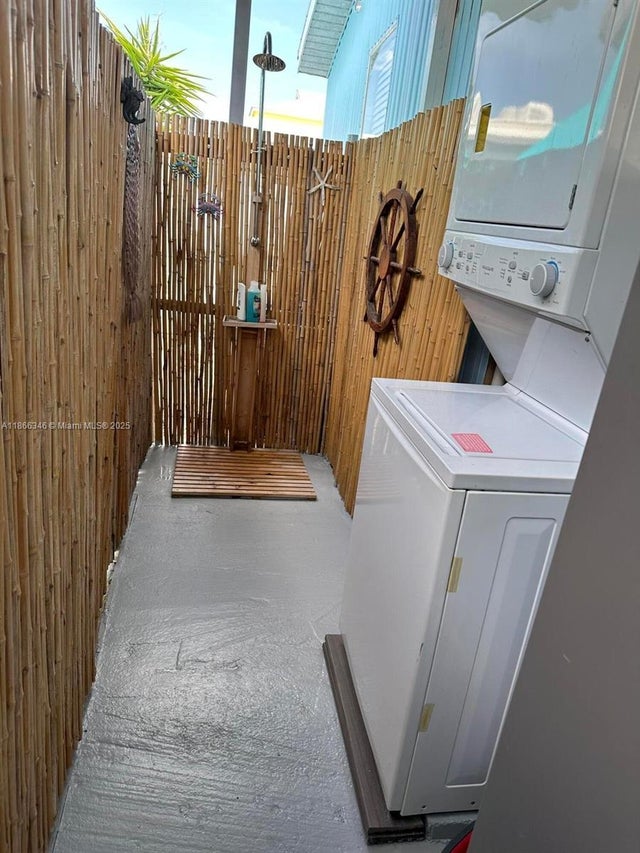 4 of 21 - 325 Calusa St #499, Key Largo, FL