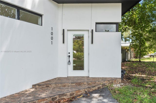 5 of 90 - 1001 Ne 82nd St, Miami, FL