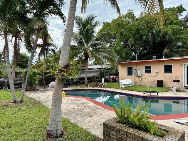 3 of 3 - 1101 Nw 11th St, Fort Lauderdale, FL