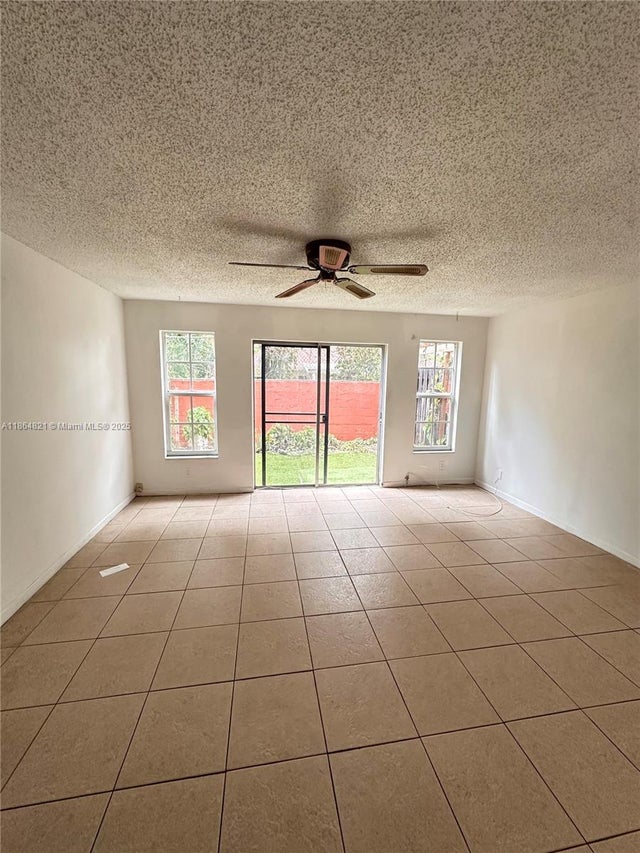 4 of 20 - 680 Tennis Club Dr 107, Fort Lauderdale, FL