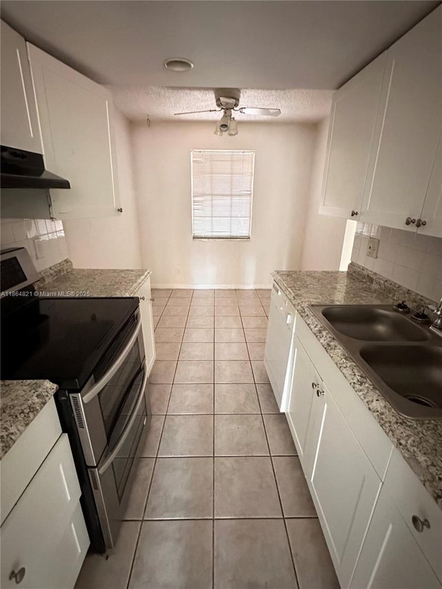 5 of 20 - 680 Tennis Club Dr 107, Fort Lauderdale, FL