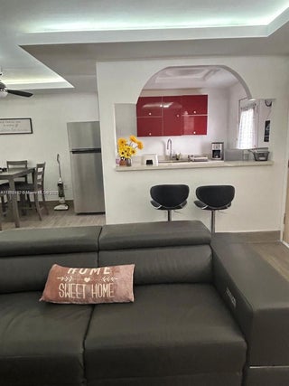 Photo of Listing #A11866452