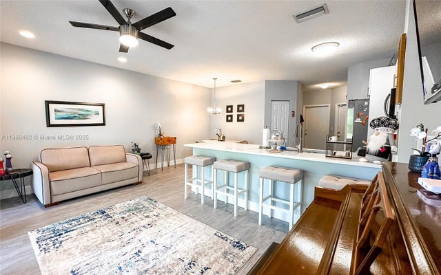 4 of 24 - 7413 Smithbrooke Dr, Lake Worth, FL