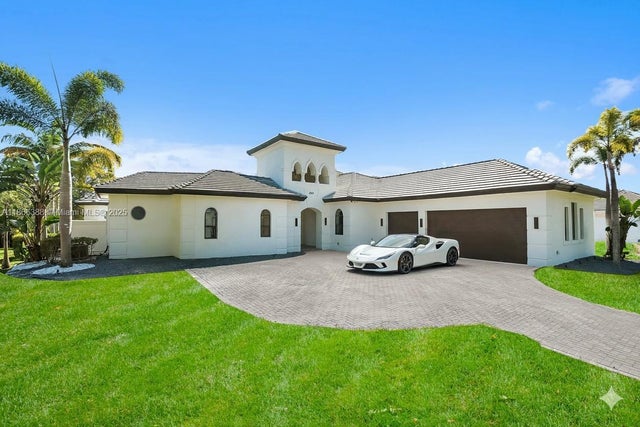 1 of 53 - 499 Sw Squire Johns Ln, Palm City, FL