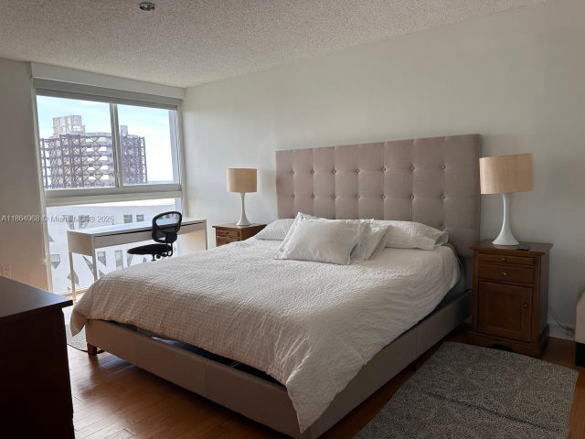 5 of 24 - 3200 Collins Ave 7-4, Miami Beach, FL