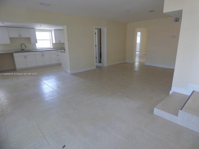 3 of 20 - 2507 N 66th Ave, Hollywood, FL